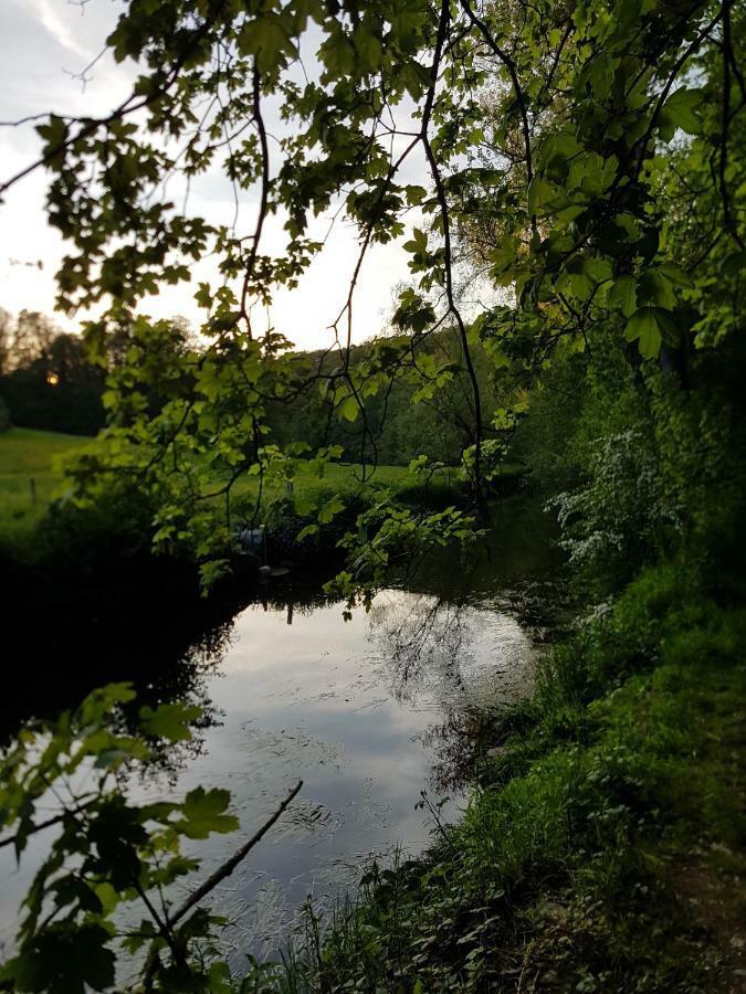 Vila La Parenthese Chimay Exteriér fotografie