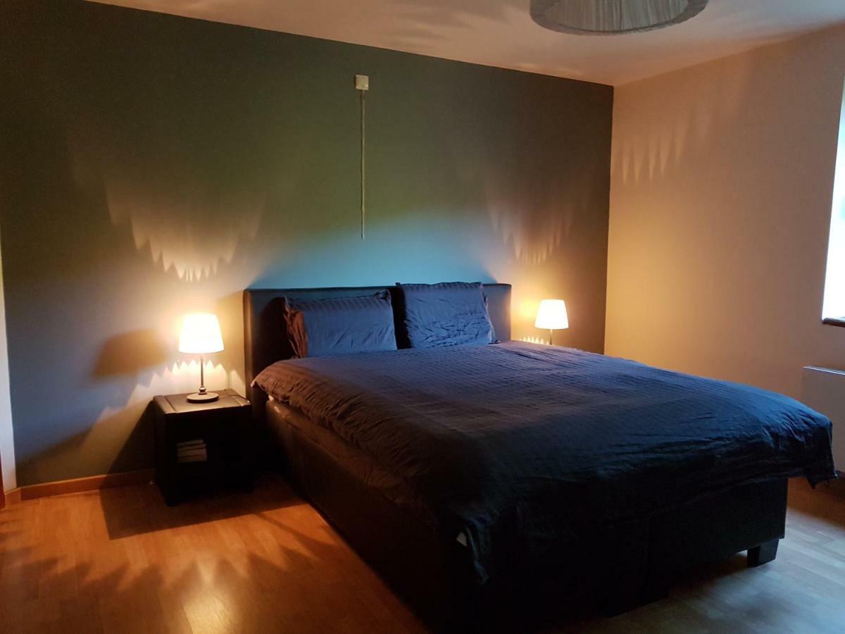 Vila La Parenthese Chimay Exteriér fotografie